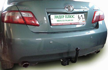 Фаркоп для Toyota Camry V40, V50, XV 50 седан 2006-2018